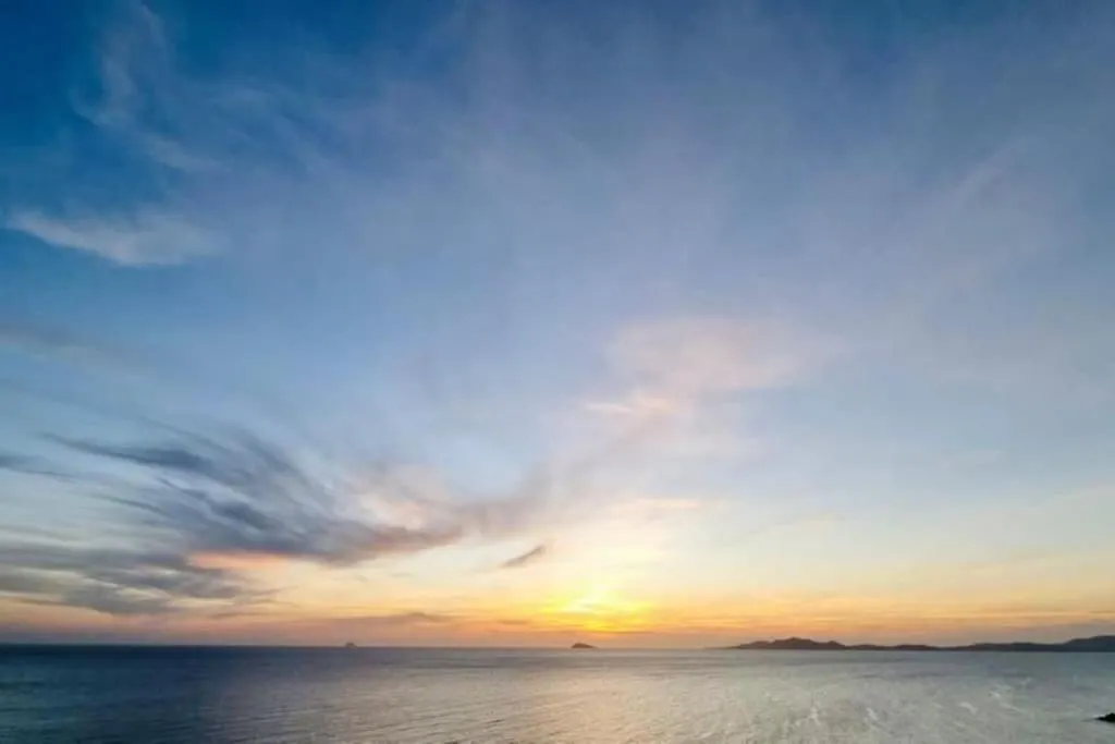 Sunrise Beach Home Quartu Sant'Elena Italy