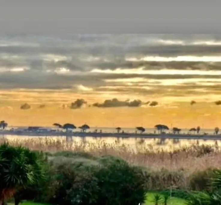 Sunrise Beach Home Quartu Sant'Elena Apartment